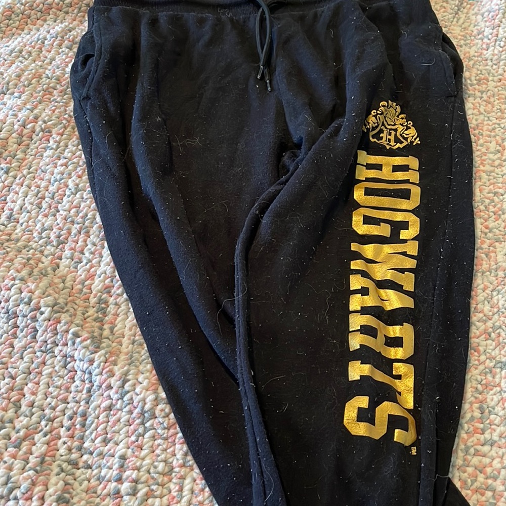 Hogwarts sweatpants